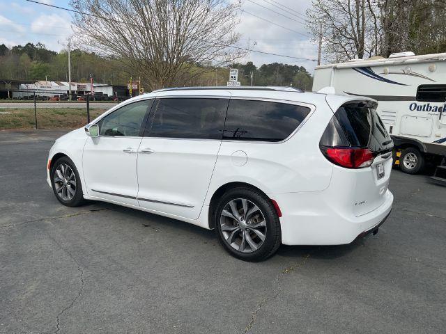 Chrysler Pacifica Limited 2018