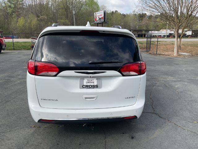 Chrysler Pacifica Limited 2018