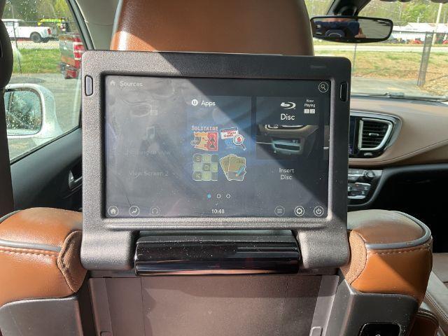 Chrysler Pacifica Limited 2018