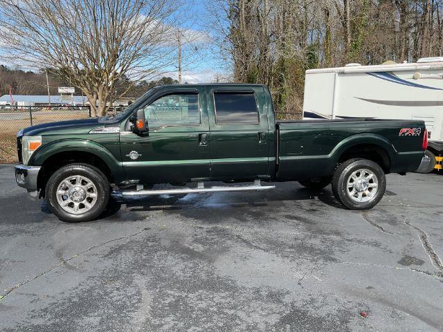 Ford F-350 SD Lariat Crew Cab 4WD 2012