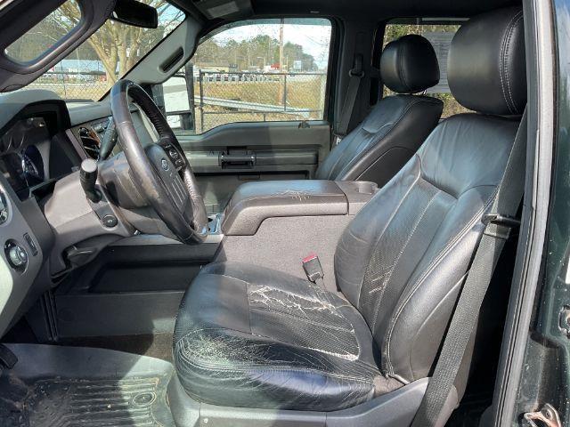 Ford F-350 SD Lariat Crew Cab 4WD 2012