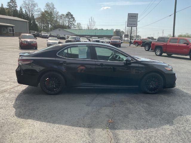 Toyota Camry SE Nightshade Edition 2024
