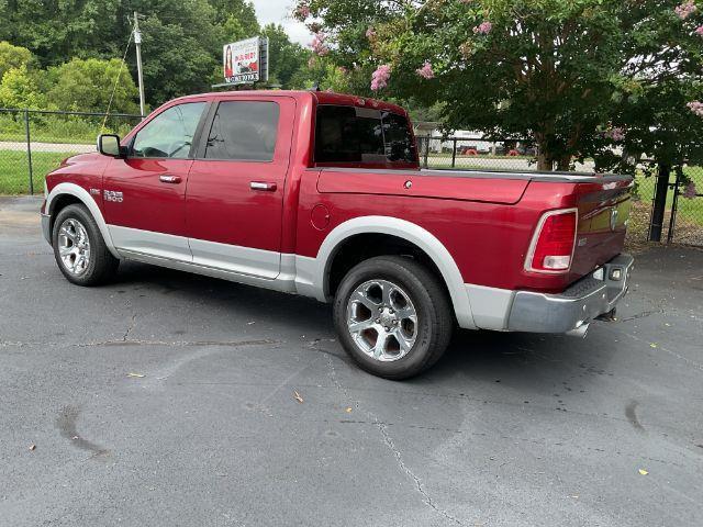 RAM 1500 Laramie Crew Cab SWB 4WD 2014