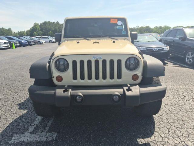Jeep Wrangler Unlimited Sport 4WD 2011