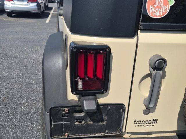 Jeep Wrangler Unlimited Sport 4WD 2011