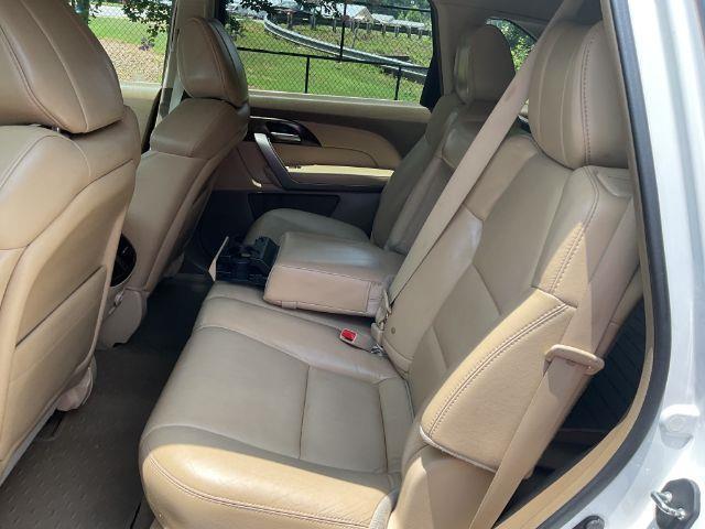Acura MDX 6-Spd AT w/Tech Package 2012