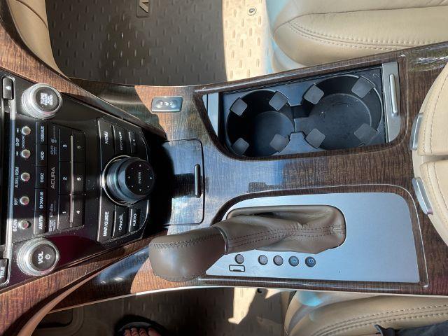 Acura MDX 6-Spd AT w/Tech Package 2012