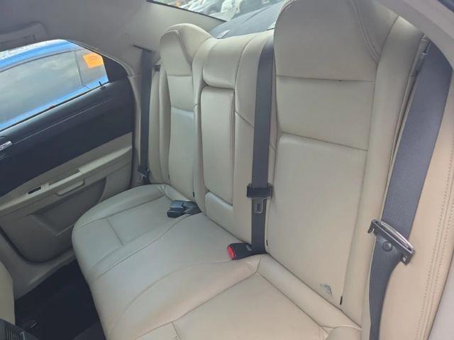 Chrysler 300 Base 2007