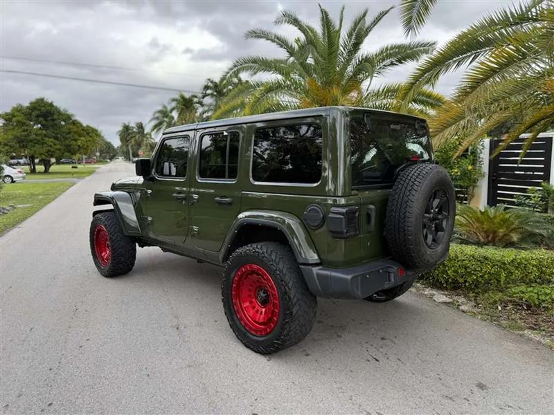 Jeep Wrangler Unlimited Sahara Altitude 2021
