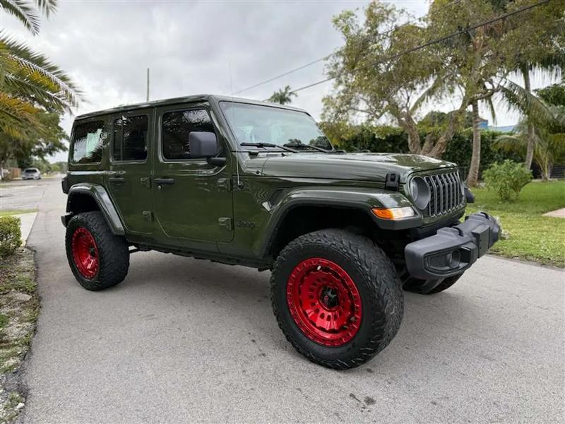 Jeep Wrangler Unlimited Sahara Altitude 2021