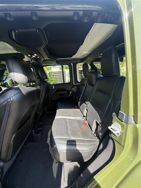 Jeep Wrangler Unlimited Sahara Altitude 2021