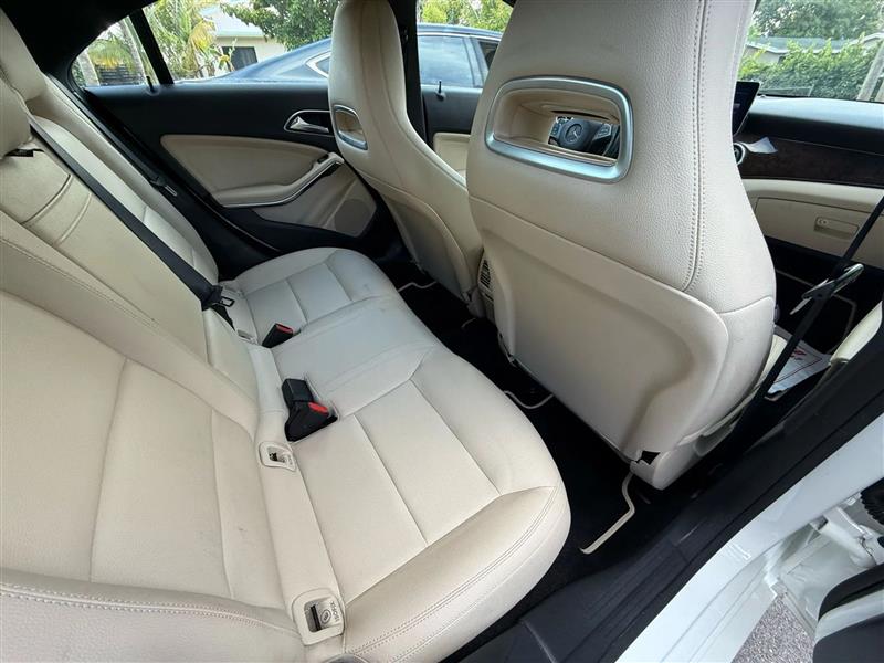 Mercedes-Benz CLA-Class CLA250 2018