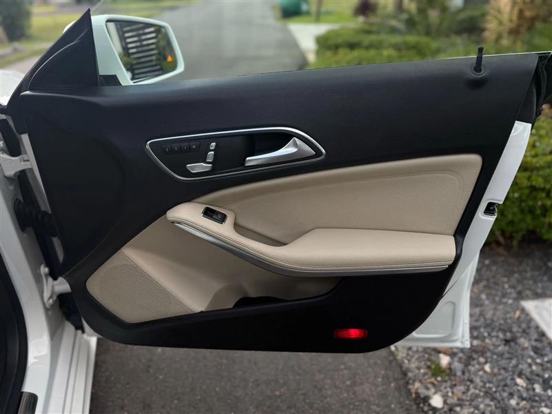 Mercedes-Benz CLA-Class CLA250 2018