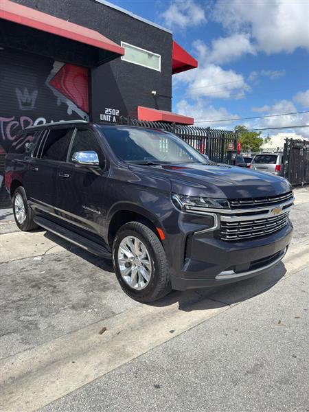 2023 Chevrolet Suburban Premier