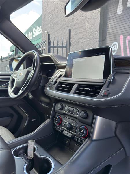 Chevrolet Suburban Premier 2023