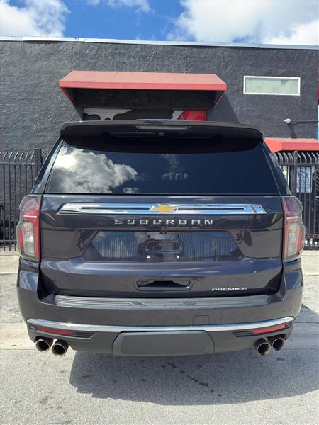 Chevrolet Suburban Premier 2023