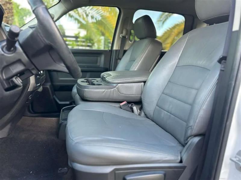 RAM 1500 Tradesman/Express Crew Cab SWB 2WD 2014