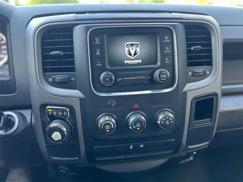 RAM 1500 Tradesman/Express Crew Cab SWB 2WD 2014
