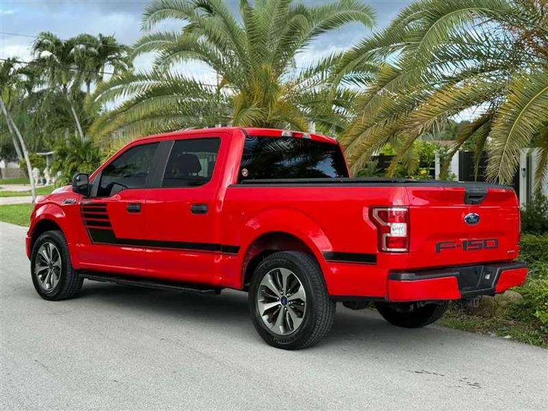 Ford F-150 XL SuperCrew 5.5-ft. Bed 2WD 2020