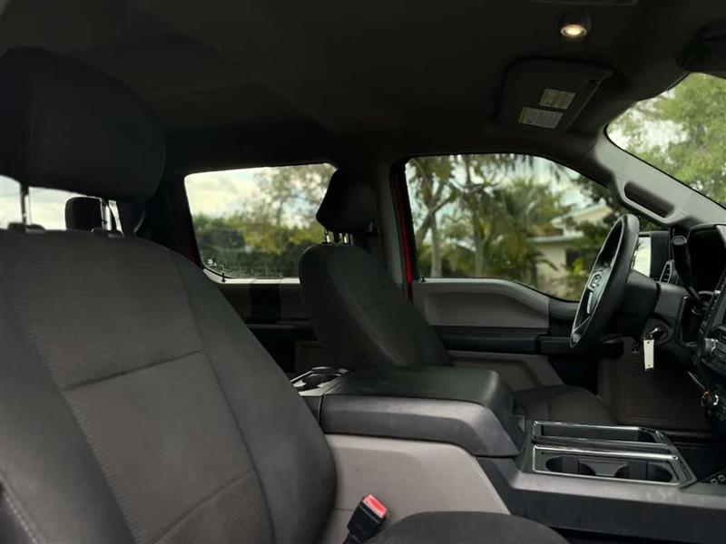 Ford F-150 XL SuperCrew 5.5-ft. Bed 2WD 2020