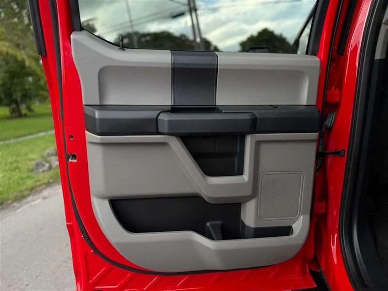 Ford F-150 XL SuperCrew 5.5-ft. Bed 2WD 2020