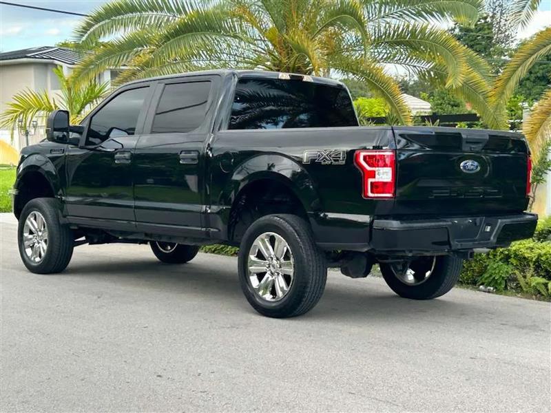 Ford F-150 XL SuperCrew 5.5-ft. Bed 4WD 2020