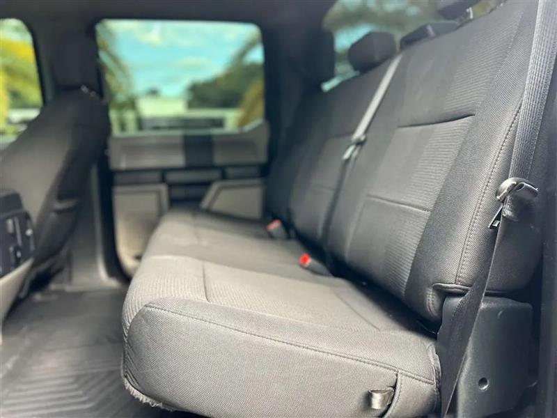 Ford F-150 XL SuperCrew 5.5-ft. Bed 4WD 2020