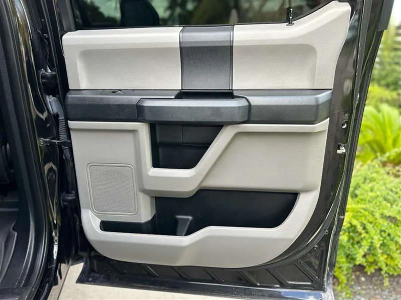 Ford F-150 XL SuperCrew 5.5-ft. Bed 4WD 2020