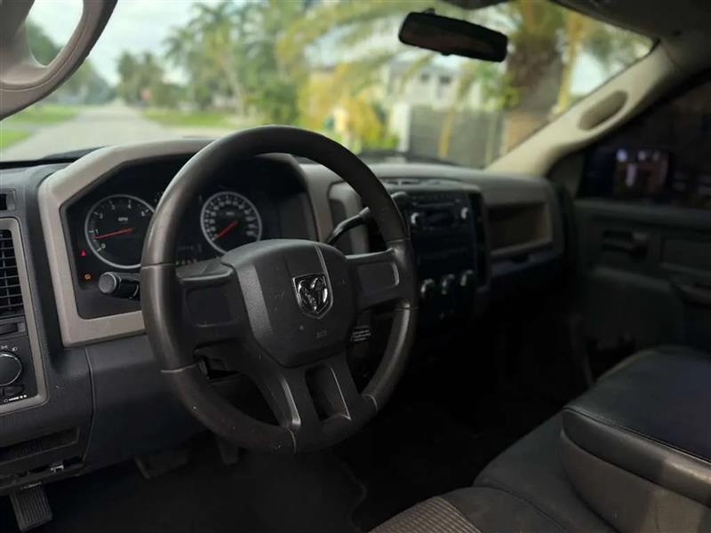 Dodge 1500 ST LWB 2WD 2010