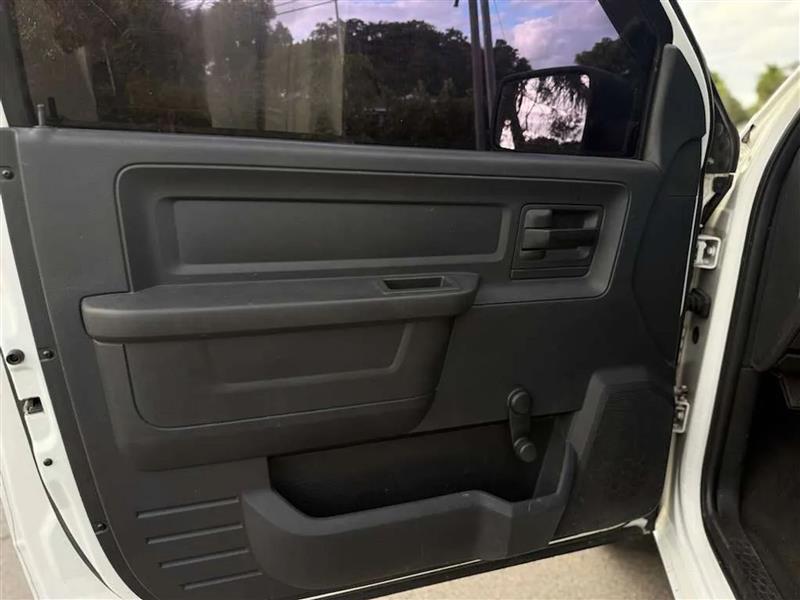 Dodge 1500 ST LWB 2WD 2010