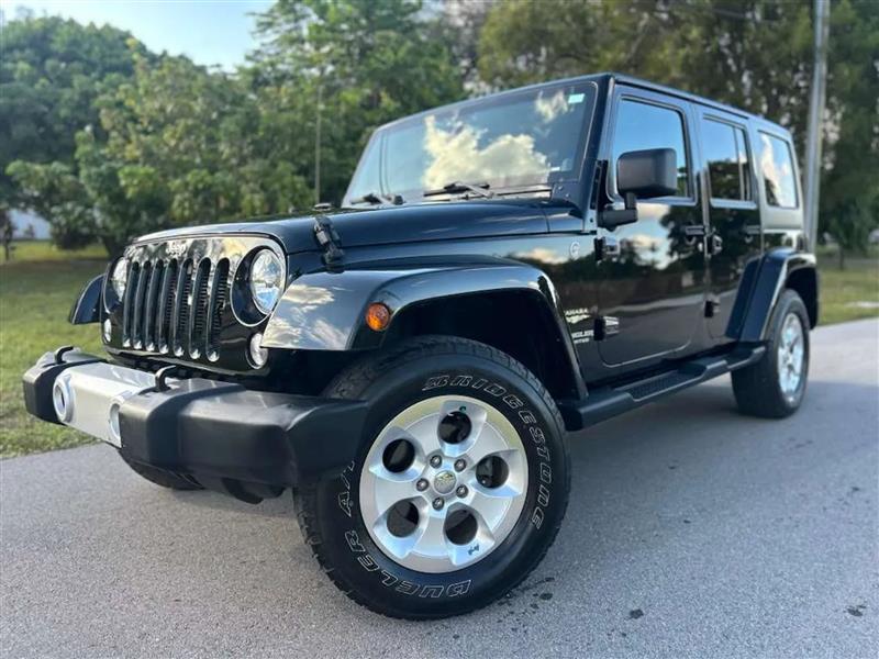 Jeep Wrangler Unlimited Sahara 4WD 2014