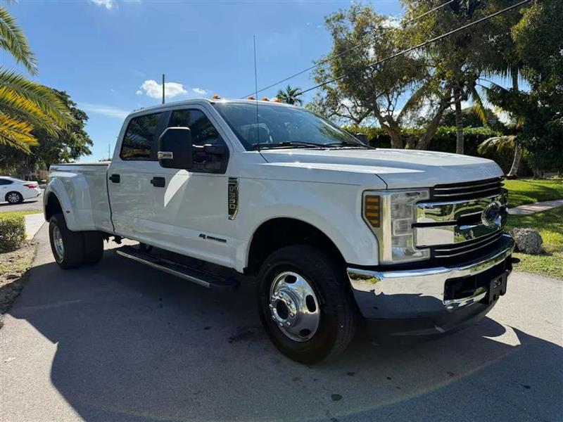 Ford F-350 SD XL Crew Cab Long Bed DRW 4WD 2018