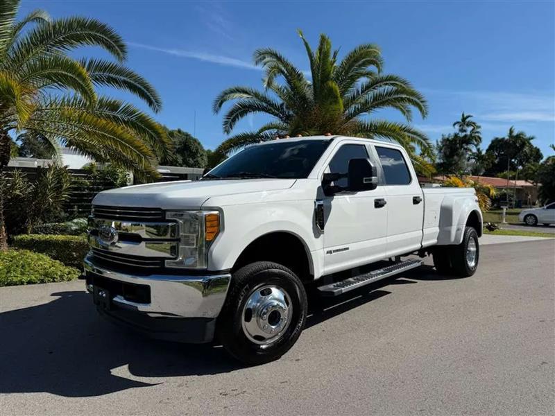 Ford F-350 SD XL Crew Cab Long Bed DRW 4WD 2018