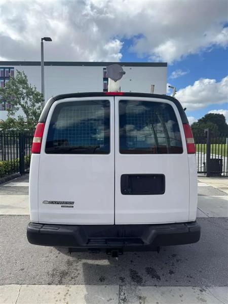 Chevrolet Express 2500 Cargo 2013
