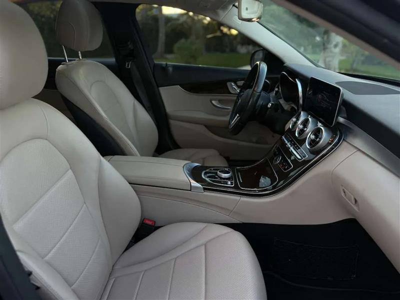 Mercedes-Benz C-Class C300 Sedan 2019