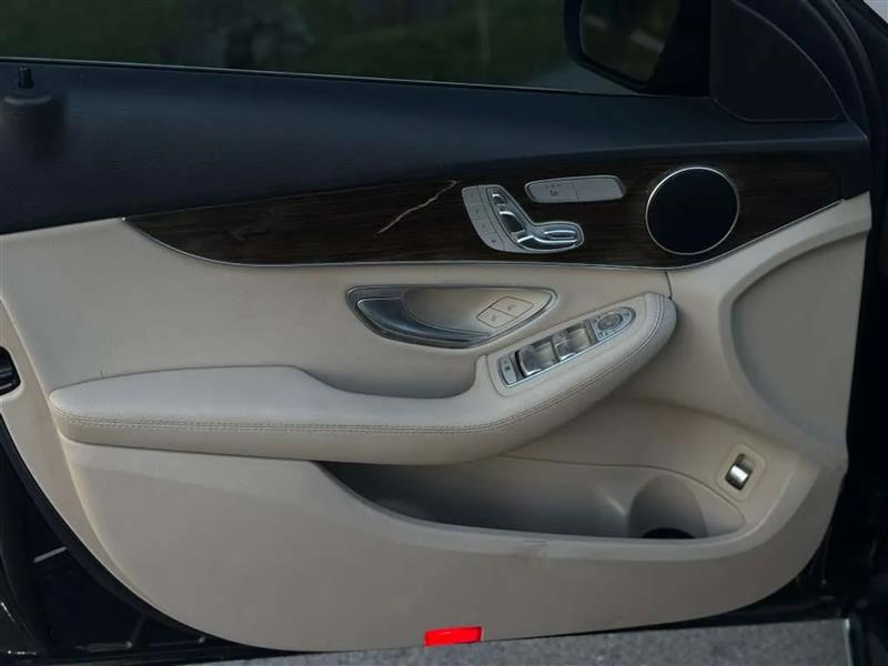 Mercedes-Benz C-Class C300 Sedan 2019