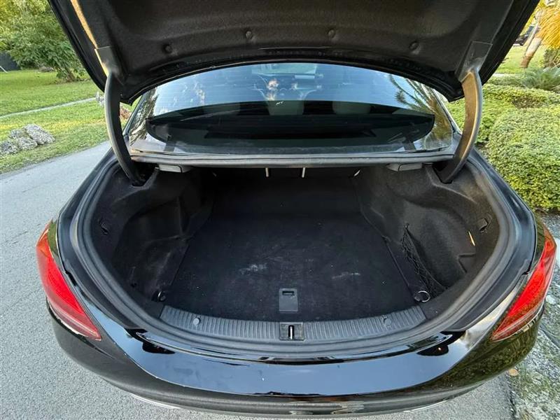 Mercedes-Benz C-Class C300 Sedan 2019