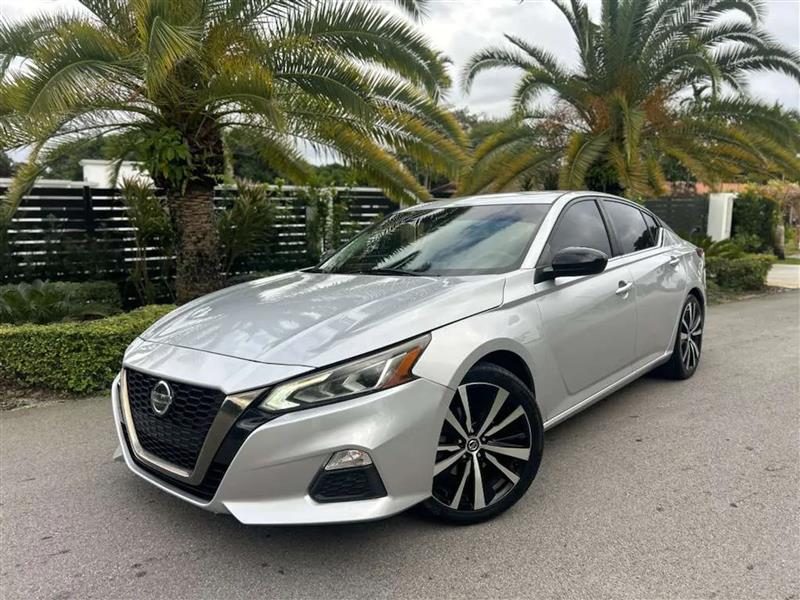 Nissan Altima 2.5 SR 2021