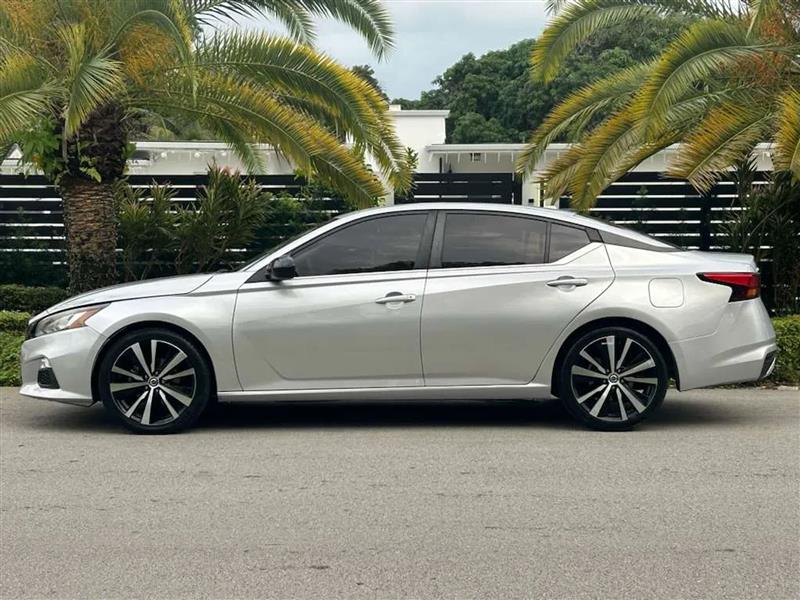 Nissan Altima 2.5 SR 2021