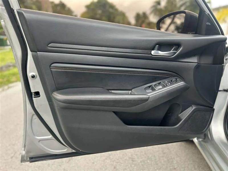 Nissan Altima 2.5 SR 2021