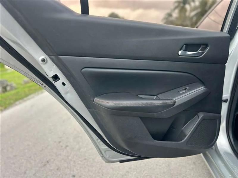 Nissan Altima 2.5 SR 2021