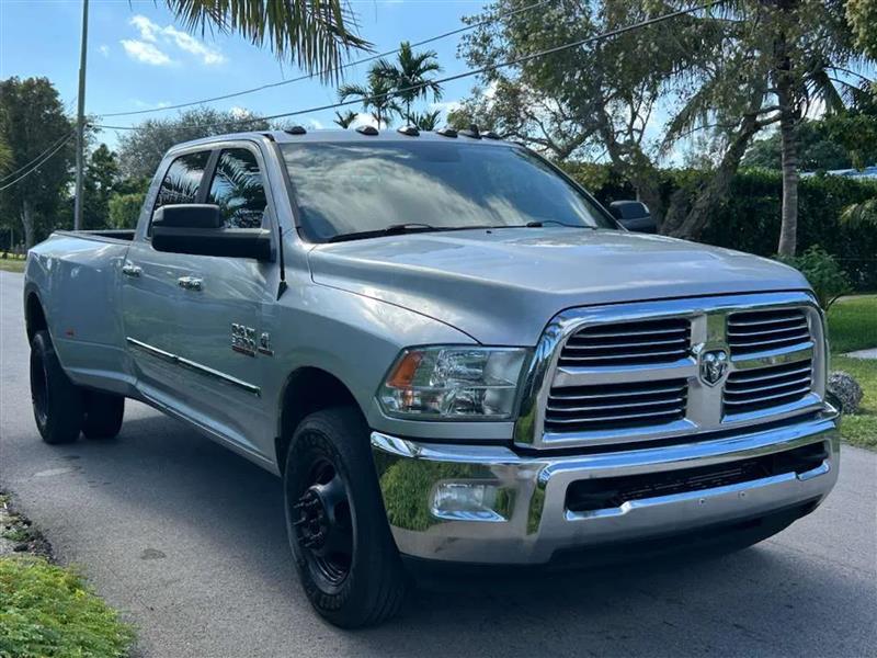 RAM 3500 SLT Crew Cab LWB 2WD DRW 2014