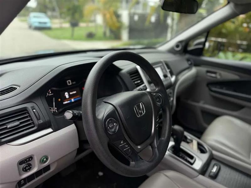 Honda Pilot LX 2WD 2016