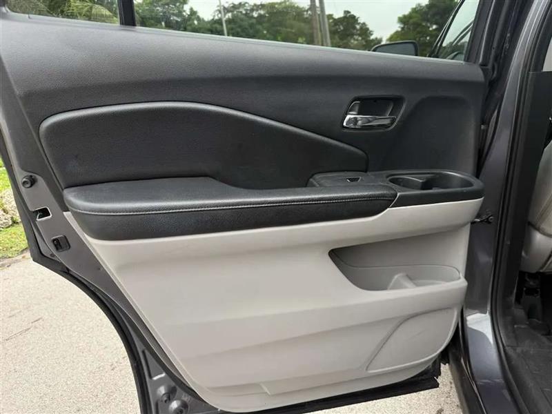 Honda Pilot LX 2WD 2016