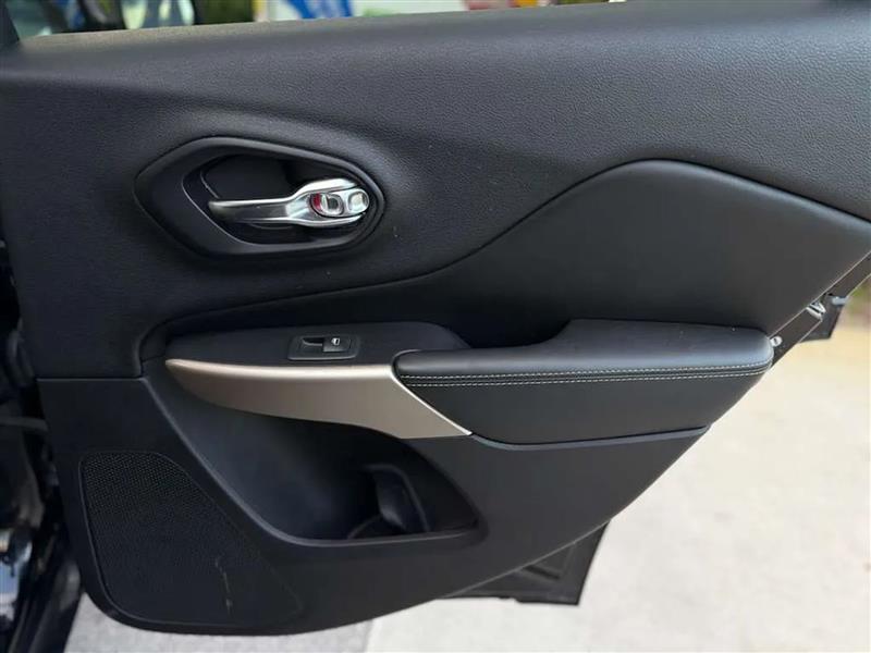 Jeep Cherokee Limited 4WD 2018