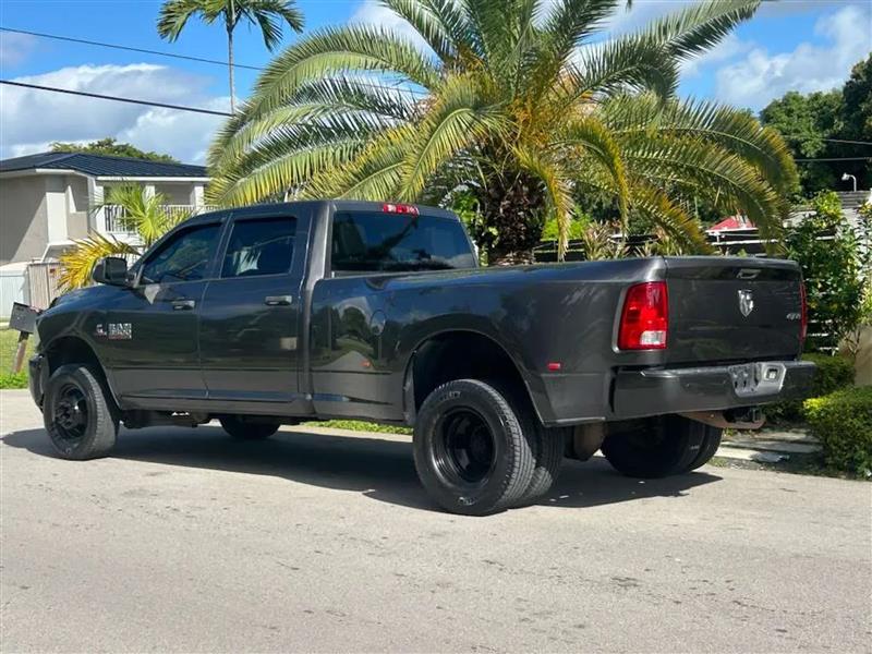 RAM 3500 ST Crew Cab LWB 4WD DRW 2014