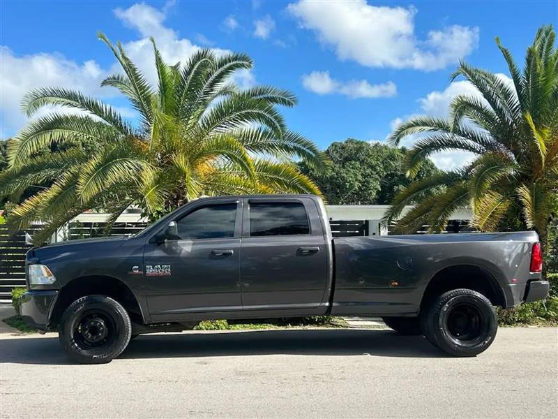 RAM 3500 ST Crew Cab LWB 4WD DRW 2014