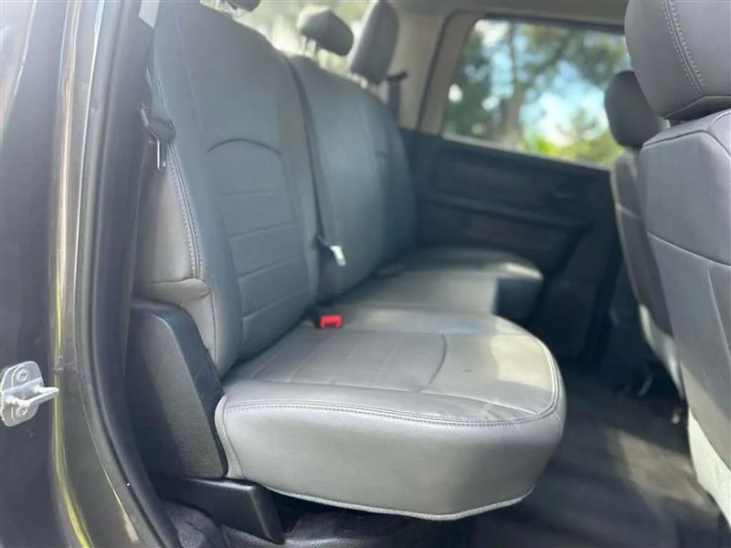 RAM 3500 ST Crew Cab LWB 4WD DRW 2014