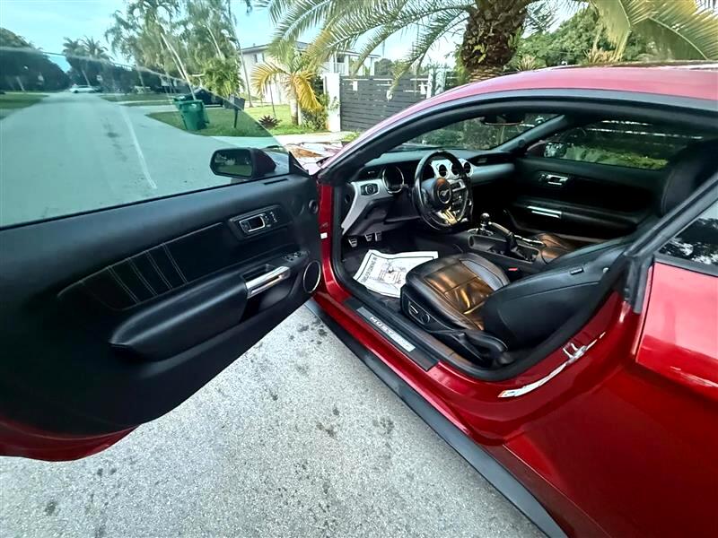 Ford Mustang GT Premium Coupe 2015