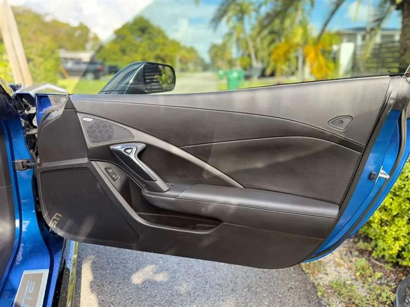 Chevrolet Corvette Z51 2LT Coupe Automatic 2016